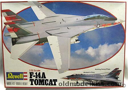 Revell 1/32 Grumman F-14A Tomcat - VF-1 'Wolfpack' USS Enterprise, 4712 plastic model kit